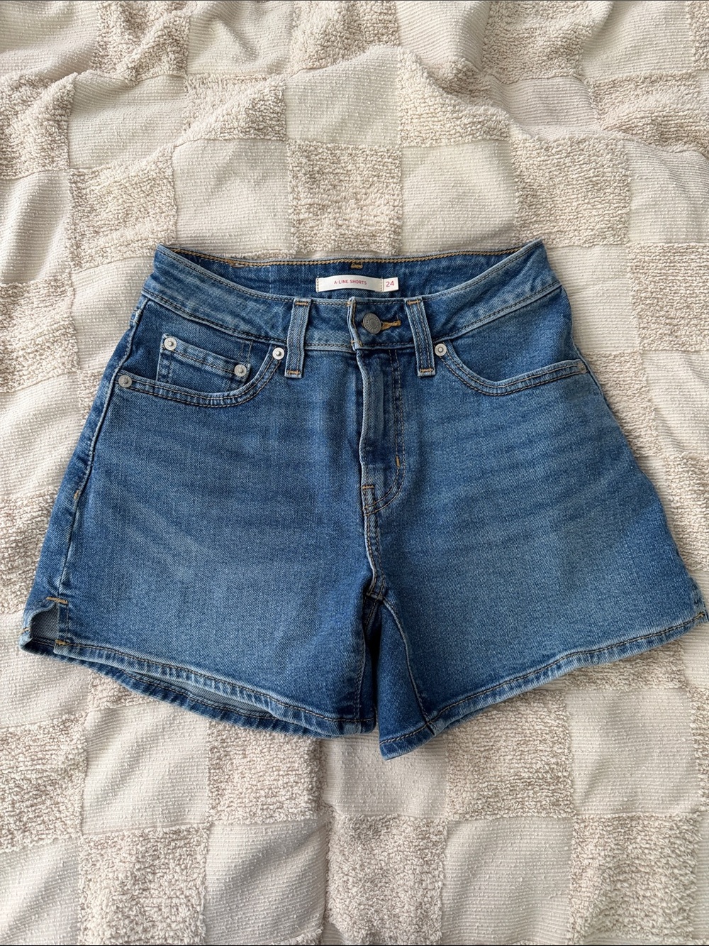 Women’s Levi Denim Shorts in Blue